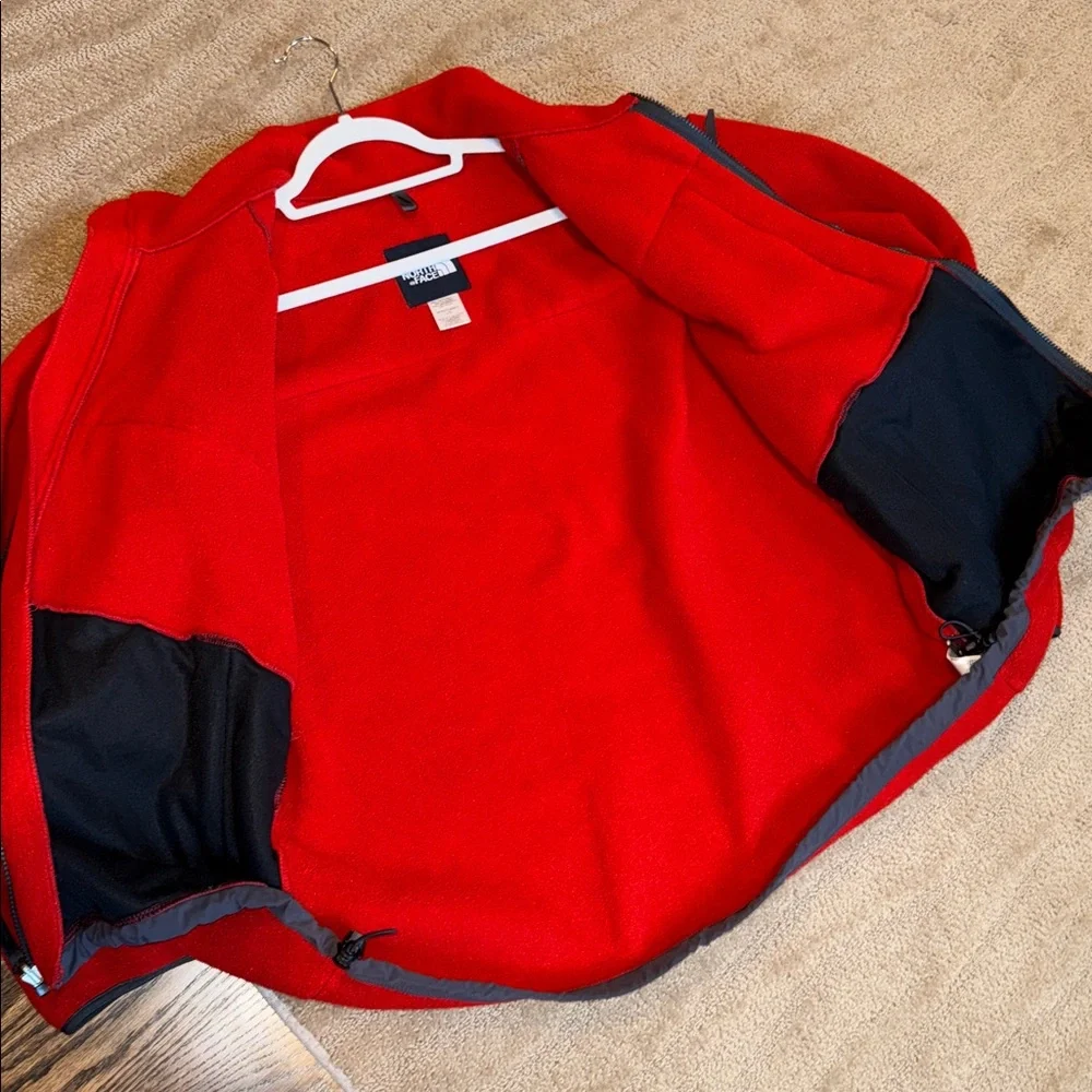 The North Face Fleece Jacket Men’s Large‎ Grey/Red